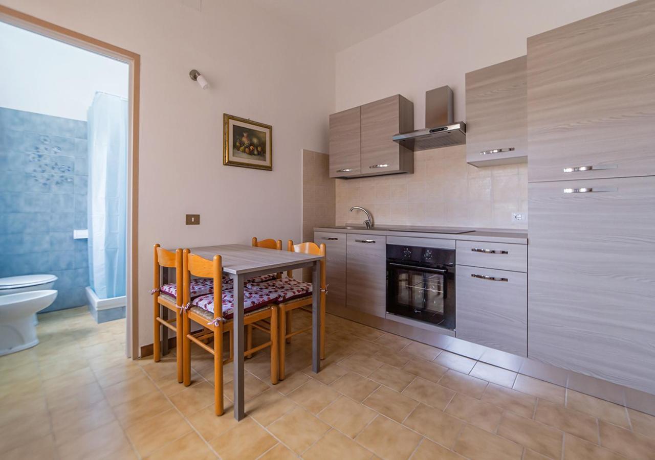A Casa Di Gio - Murphy Holiday Home La Maddalena  Extérieur photo