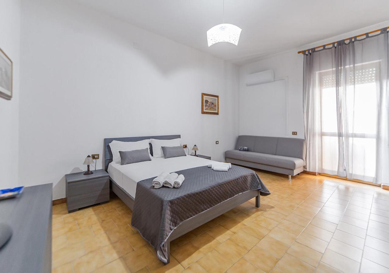 A Casa Di Gio - Murphy Holiday Home La Maddalena  Extérieur photo