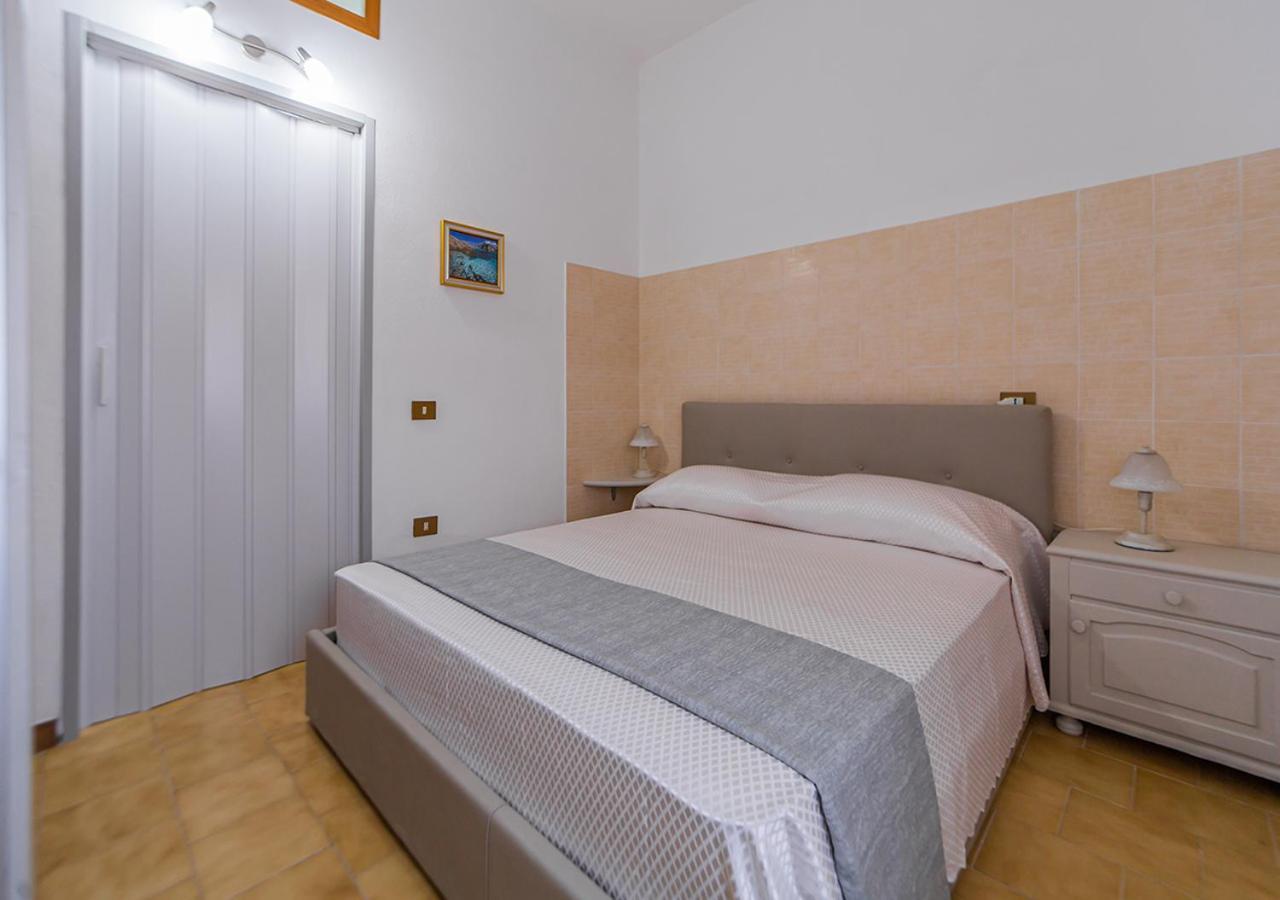 A Casa Di Gio - Murphy Holiday Home La Maddalena  Extérieur photo
